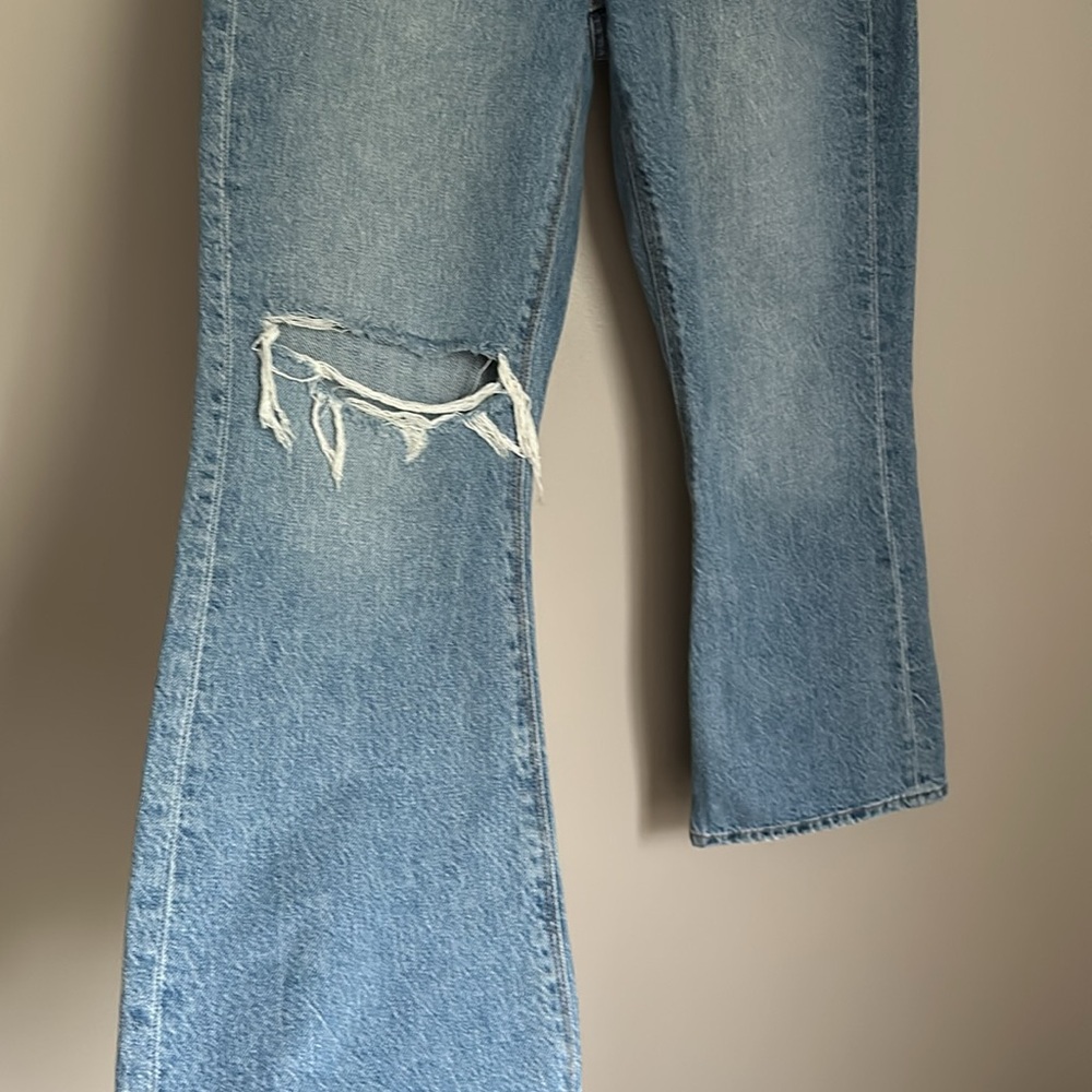 AE 90’s flare jeans - Picture 3 of 11